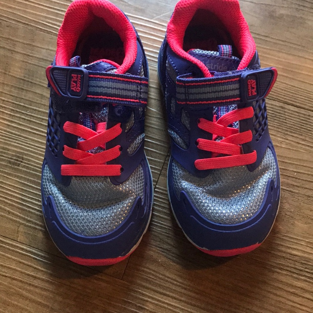Toddler girl stride rite sneakers size 7.5
